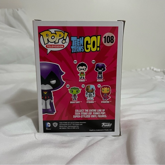 Funko Pop Television Teen Titans Go! Raven 108 Toys R Us Exclusive DC Comics WB - Picture 4 of 7
